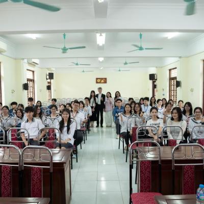 QUỸ LHP TALENTS ĐỒNG HÀNH CÙNG CÁC CÂU LẠC BỘ HỌC SINH TRƯỜNG THPT CHUYÊN LÊ HỒNG PHONG, NAM ĐỊNH